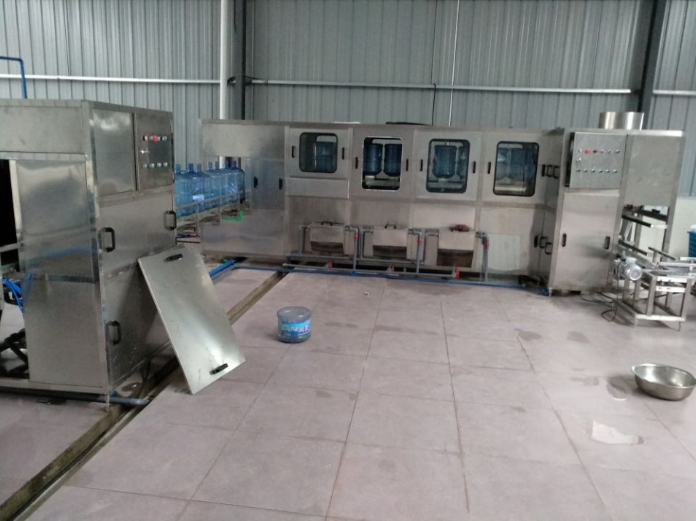 300桶全自动灌装线